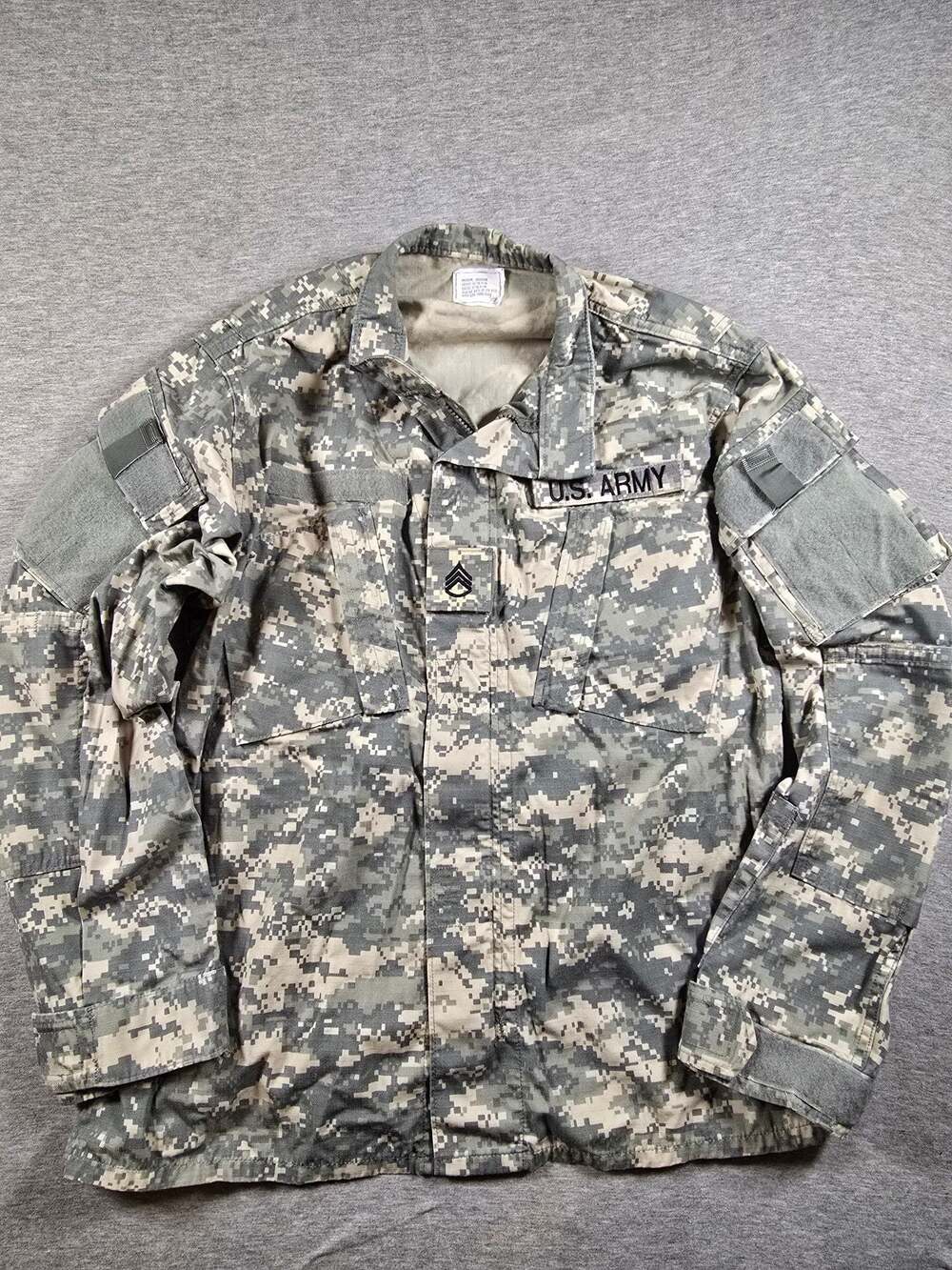 US Army Combat Uniform (ACU) UCP Digital Camo Tactical Jacket Medium-Regular
